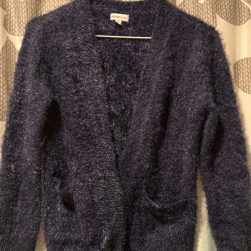 Girls sweater
